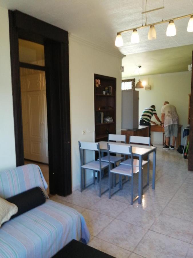 Primavera Appartement Tot 7 Personen Ideaal Voor Backpackers Arona  Zewnętrze zdjęcie