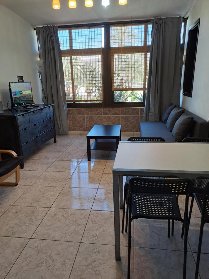 Primavera Appartement Tot 7 Personen Ideaal Voor Backpackers Arona  Zewnętrze zdjęcie