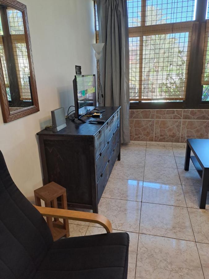 Primavera Appartement Tot 7 Personen Ideaal Voor Backpackers Arona  Zewnętrze zdjęcie